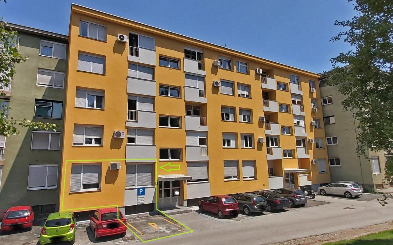 Ka Star Apartment Карловац Екстериор снимка